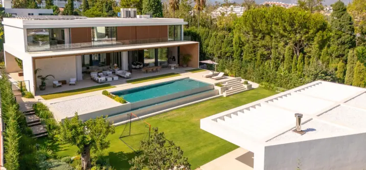 Venta de villa independiente en Guadalmina Alta 0