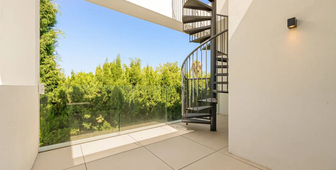 Venta de villa independiente en Guadalmina Alta 15