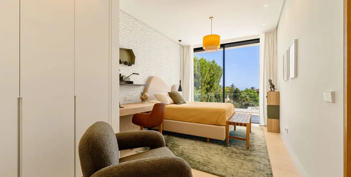 Venta de villa independiente en Guadalmina Alta 18