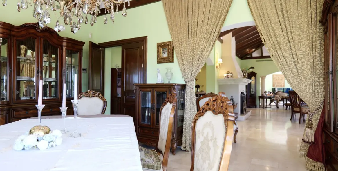 Venta de villa independiente en La Zagaleta 35