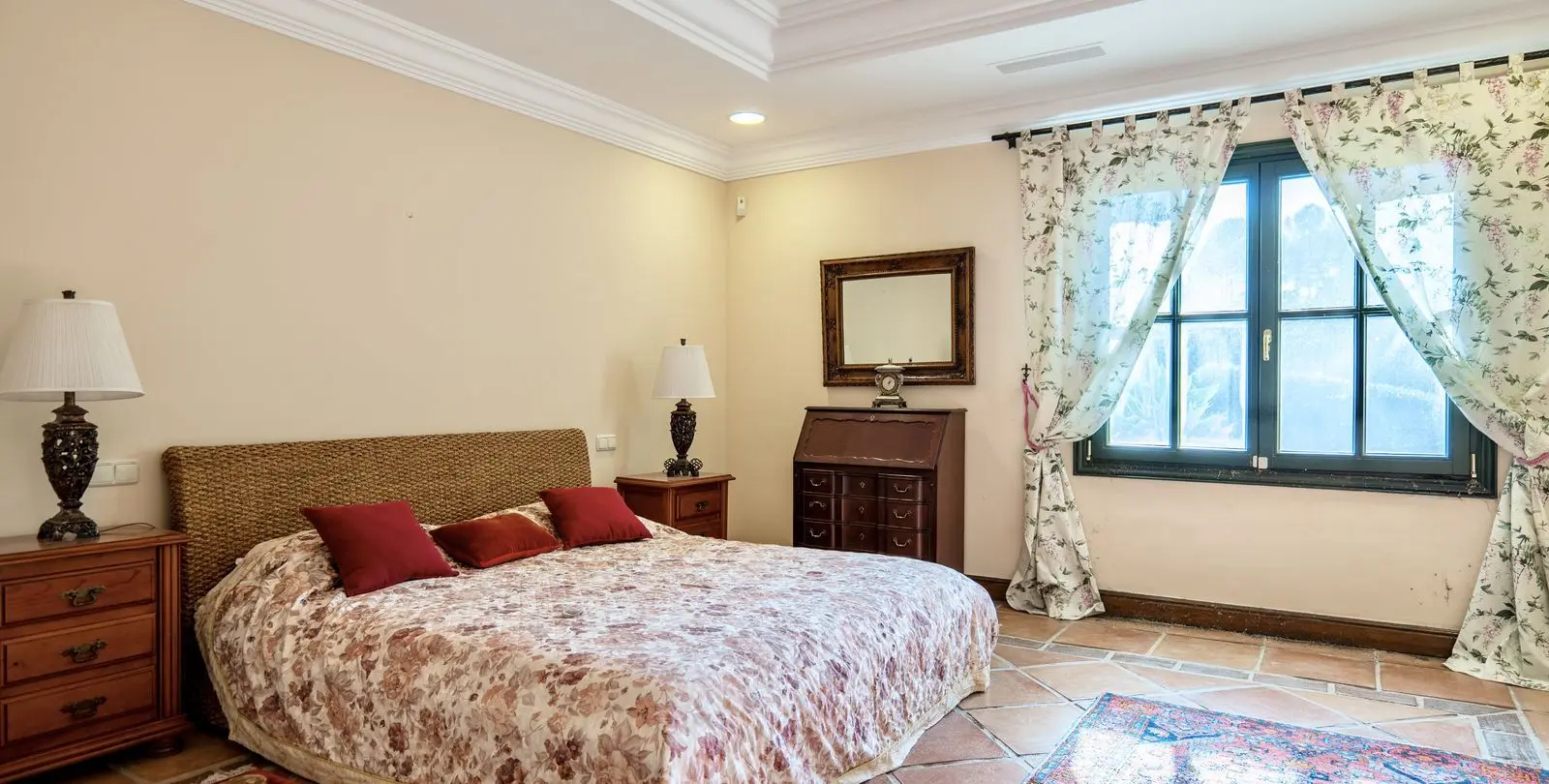 Venta de villa independiente en La Zagaleta 36