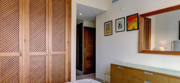 Долгосрочная аренда апартаментов на среднем этаже в Costalita 4