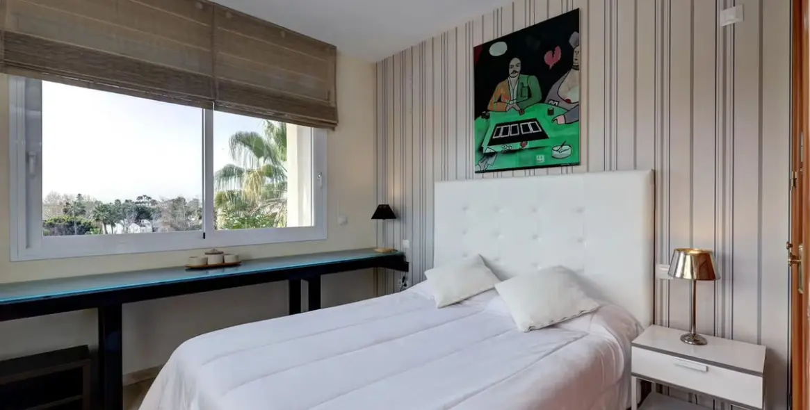 Долгосрочная аренда апартаментов на среднем этаже в Costalita 11