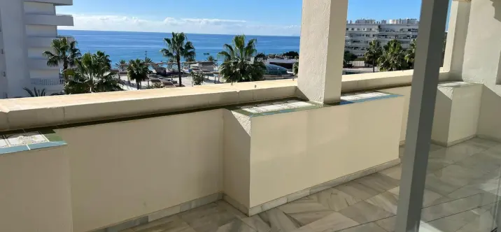Долгосрочная аренда апартаментов на среднем этаже в Marbella 1
