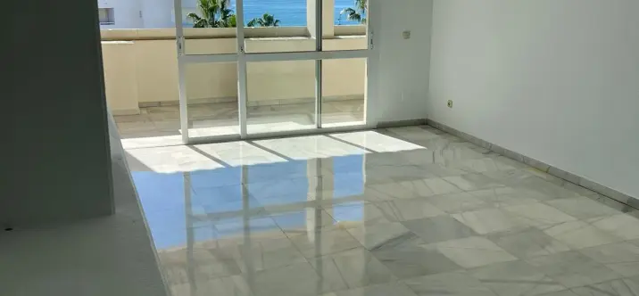 Долгосрочная аренда апартаментов на среднем этаже в Marbella 3