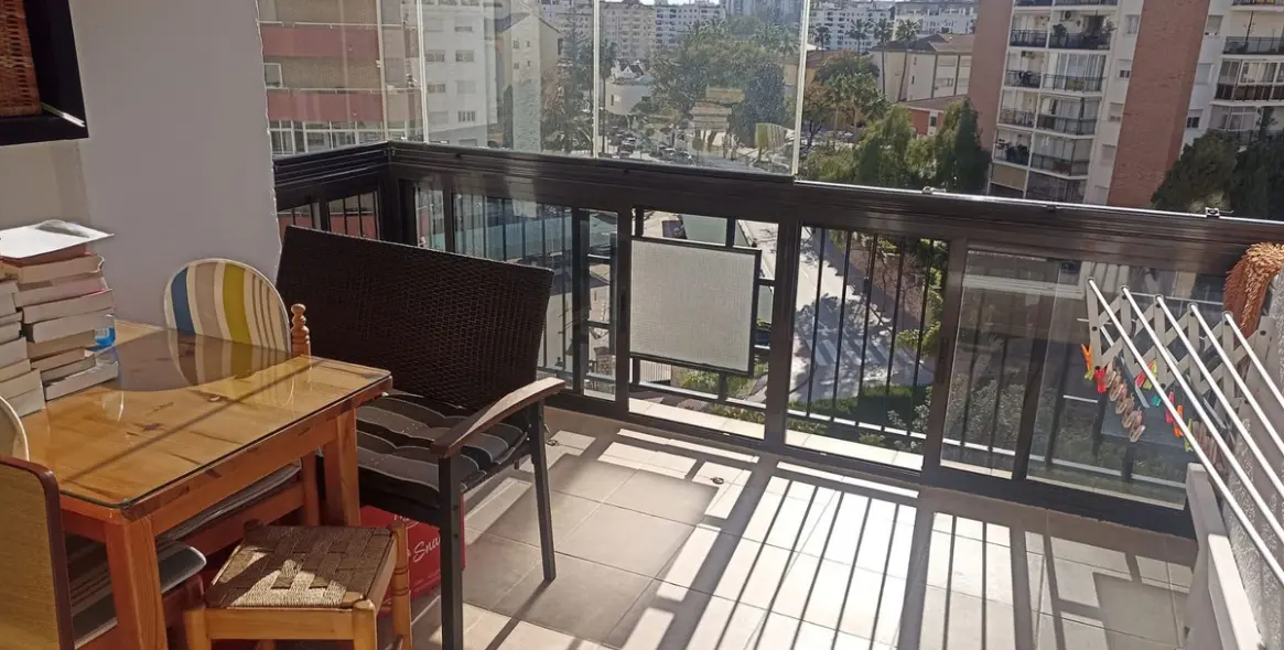 Sale of middle floor apartment in Fuengirola 3