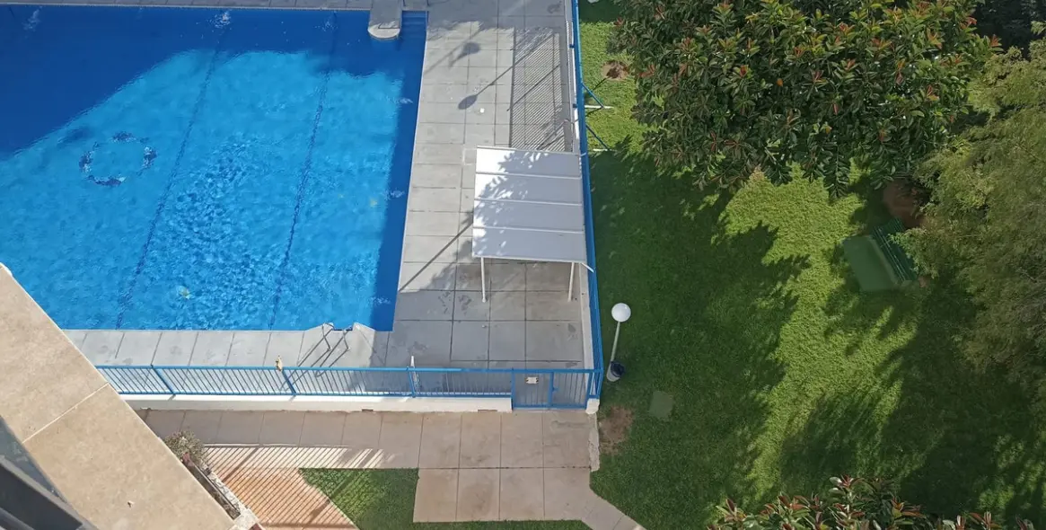 Sale of middle floor apartment in Fuengirola 4