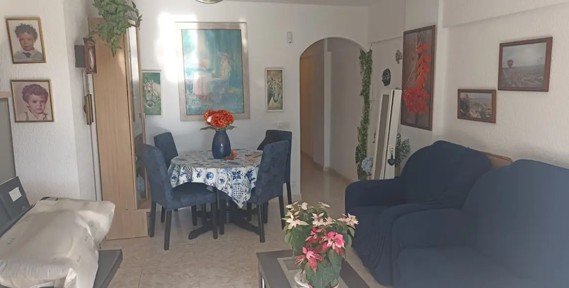 Sale of middle floor apartment in Fuengirola 5