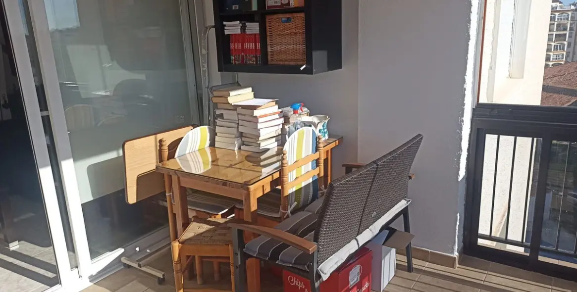 Sale of middle floor apartment in Fuengirola 8