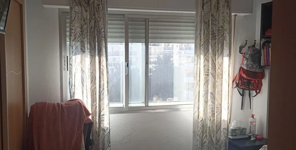 Sale of middle floor apartment in Fuengirola 20