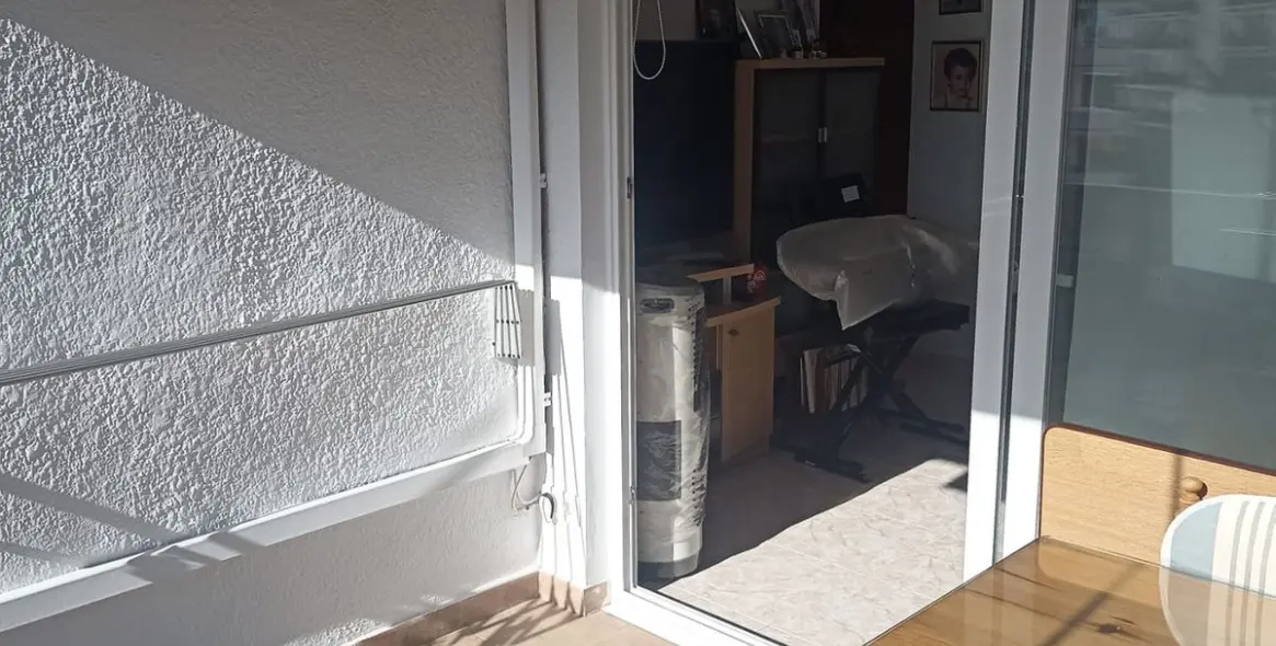 Sale of middle floor apartment in Fuengirola 27