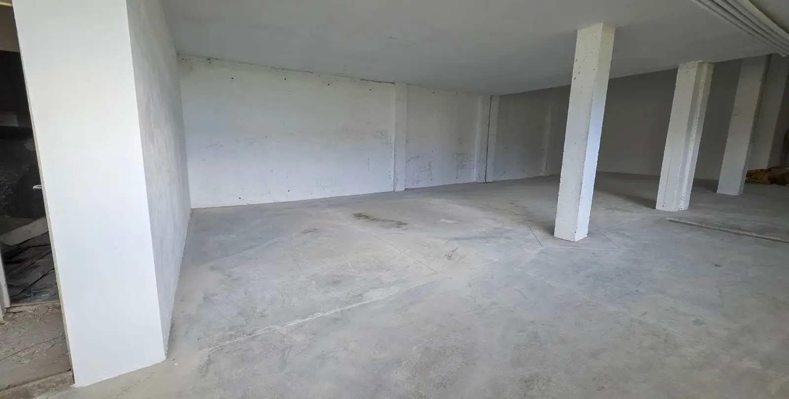 Sale of semi-detached house in La Duquesa 14