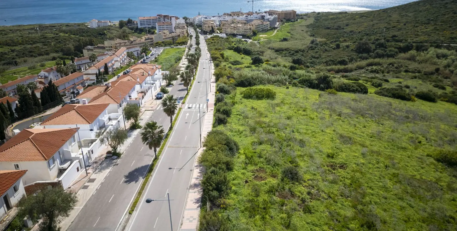 Sale of semi-detached house in La Duquesa 24