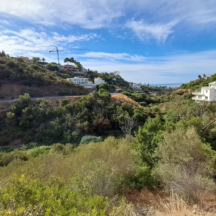 Продажа  жилого участка в Marbella