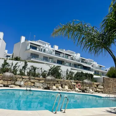 Продажа апартаментов на среднем этаже в Cancelada