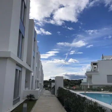 Продажа апартаментов на среднем этаже в Cancelada