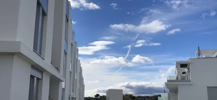 Продажа апартаментов на среднем этаже в Cancelada 4