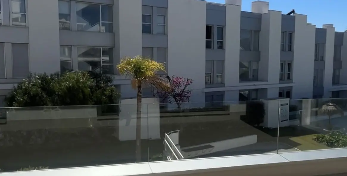 Продажа апартаментов на среднем этаже в Cancelada 20