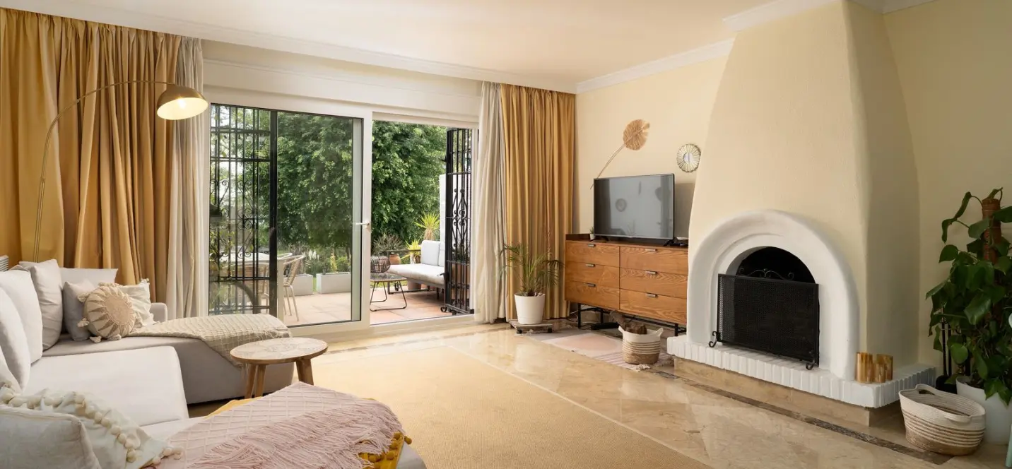 Sale of townhouse in Atalaya 4