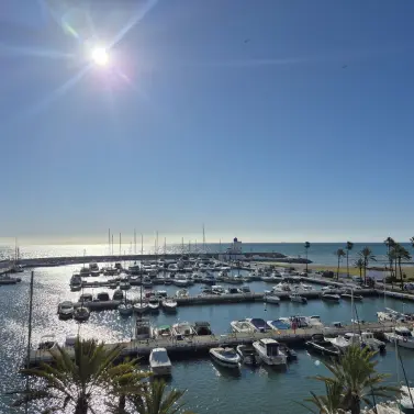 Sale of penthouse duplex in La Duquesa