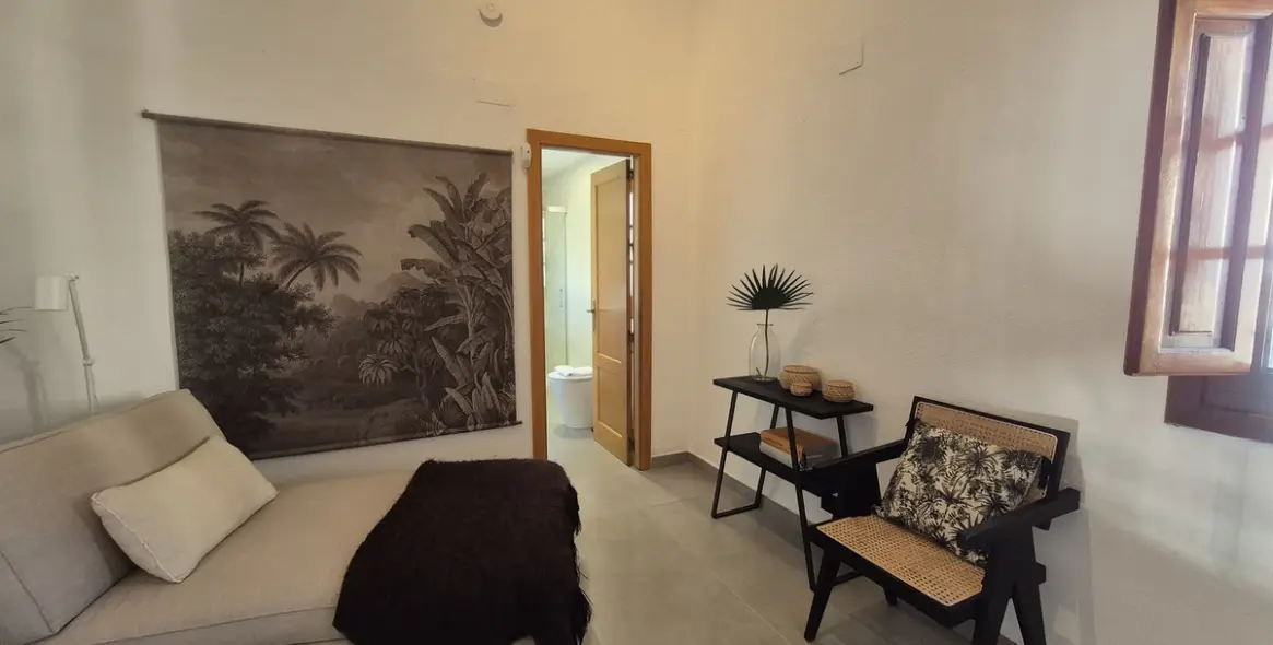 Sale of penthouse duplex in La Duquesa 45