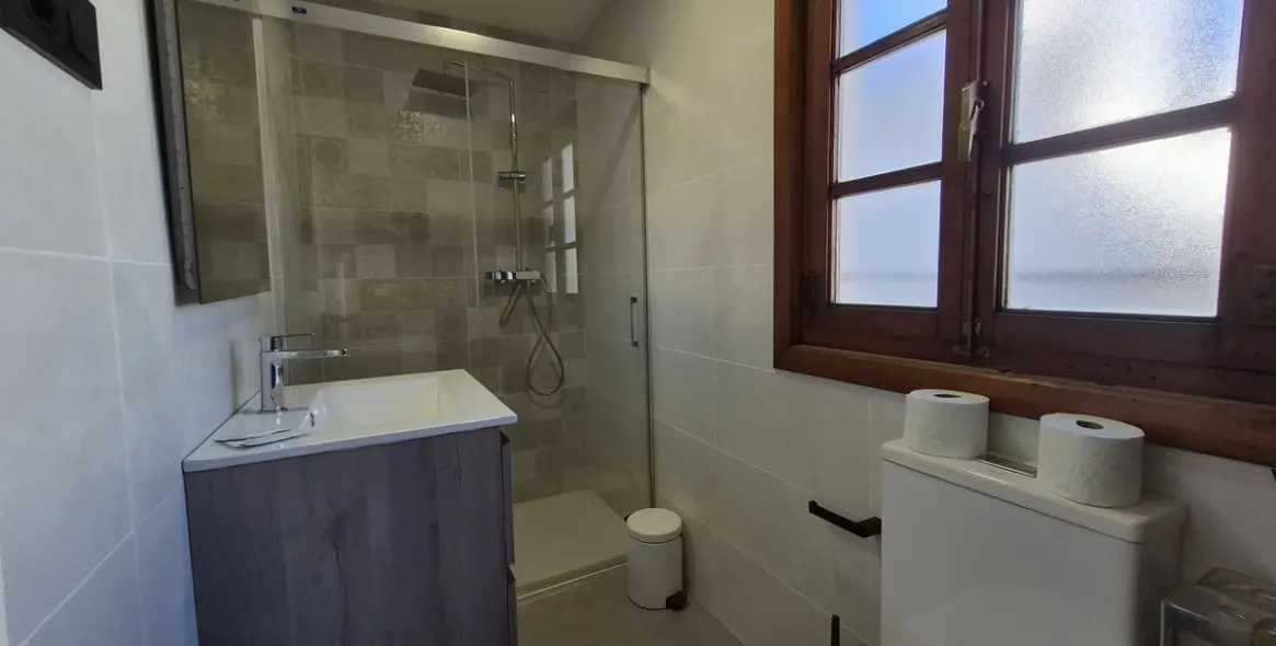 Sale of penthouse duplex in La Duquesa 50