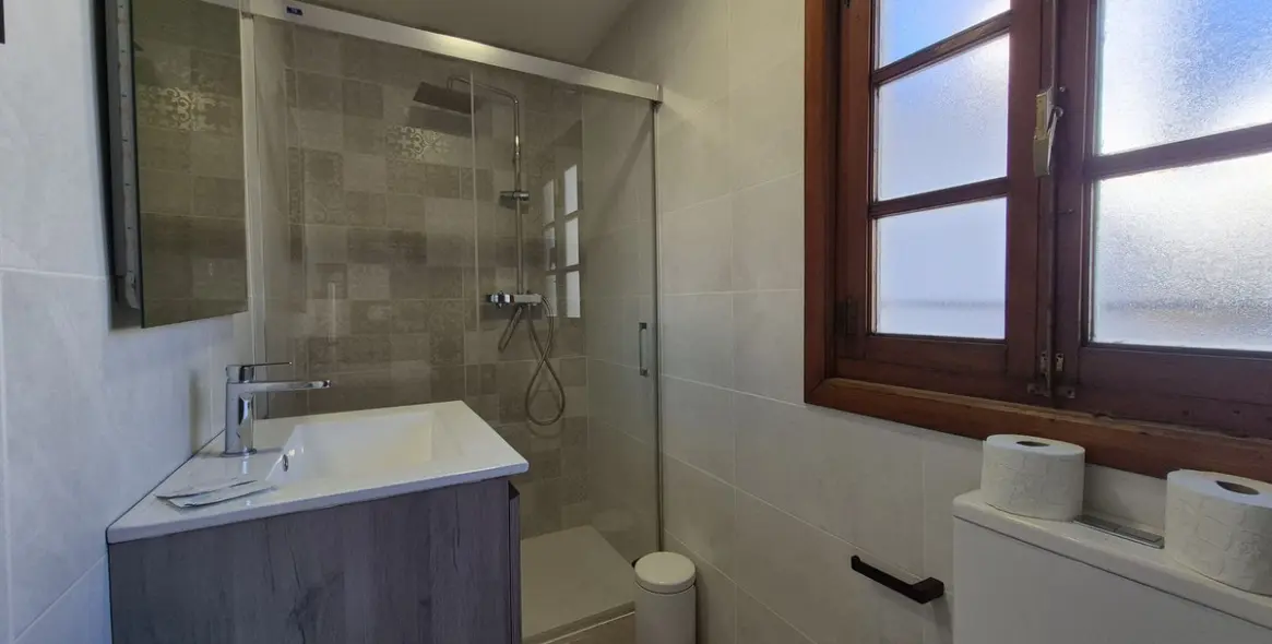 Sale of penthouse duplex in La Duquesa 52