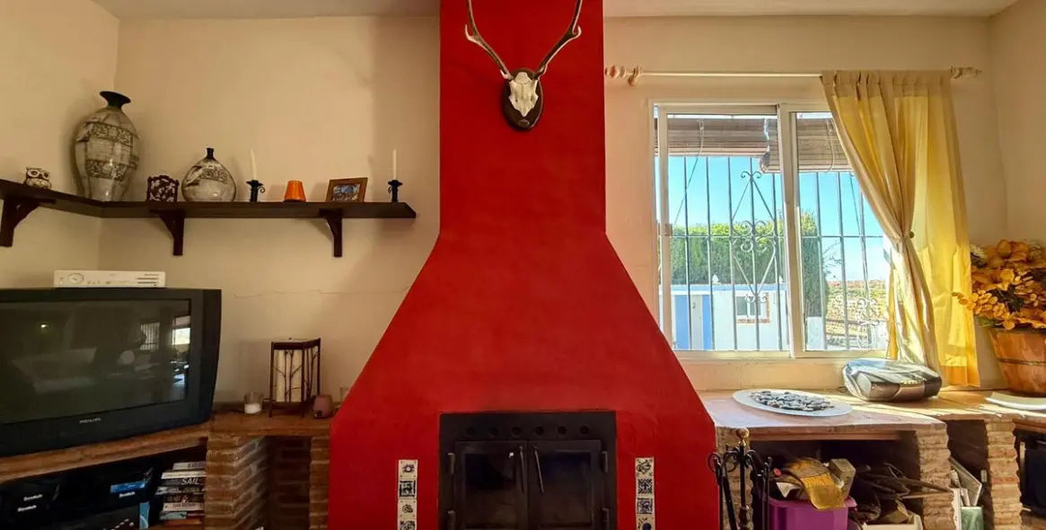 Sale of detached villa in Estepona 9