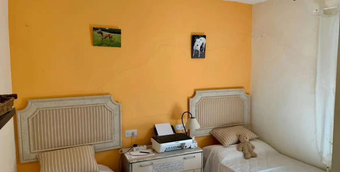 Sale of detached villa in Estepona 13