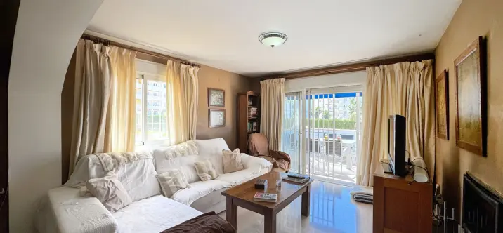 Sale of ground floor apartment in Nueva Andalucía 3