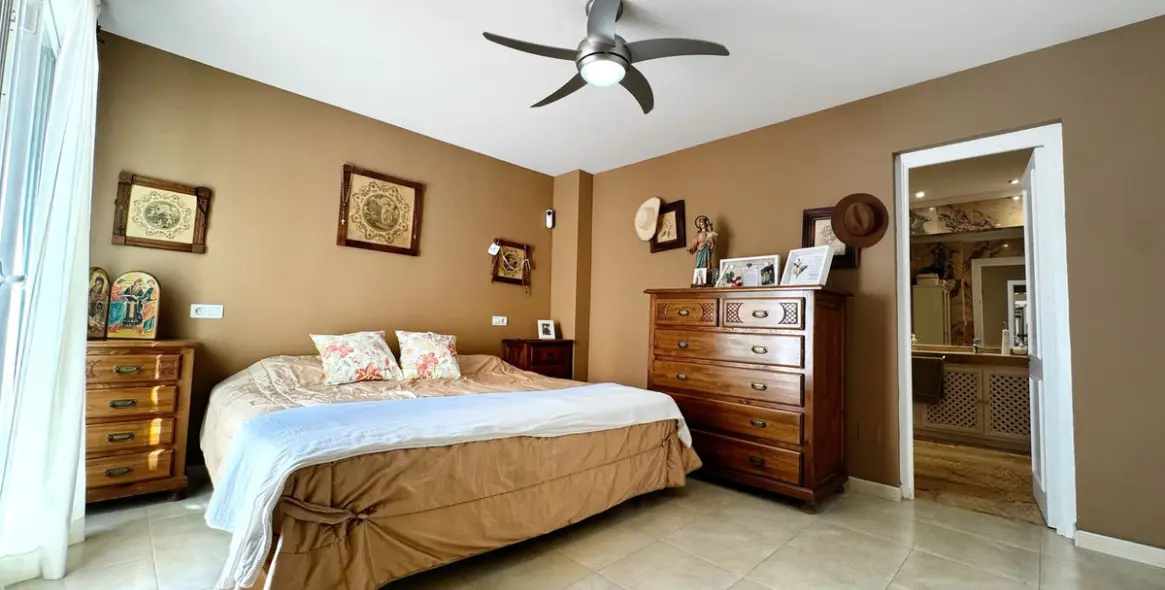 Продажа апартаментов на первом этаже в Nueva Andalucía 10