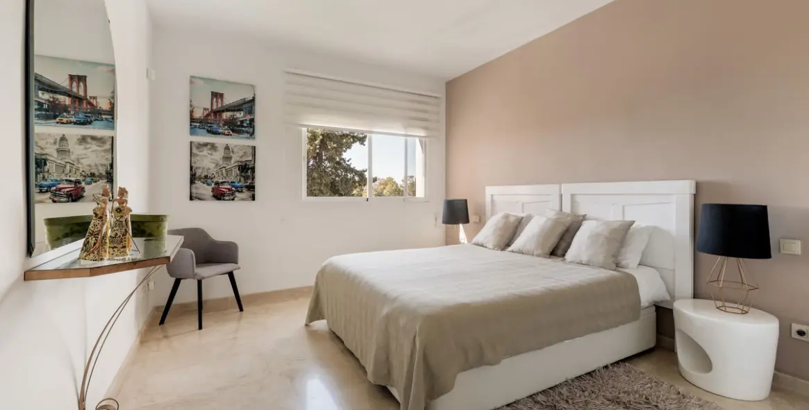 Venta de ático en Estepona 9