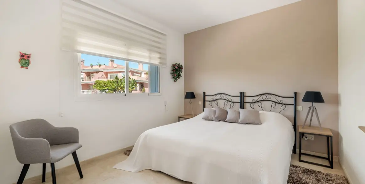 Venta de ático en Estepona 11