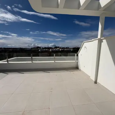 Sale of middle floor apartment in Campo Mijas
