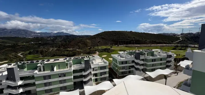 Sale of middle floor apartment in Campo Mijas 1