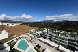 Image 4 thumb