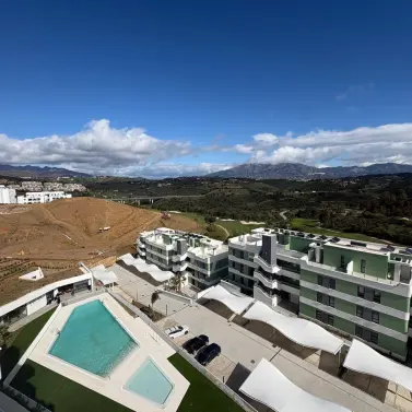 Sale of middle floor apartment in Campo Mijas