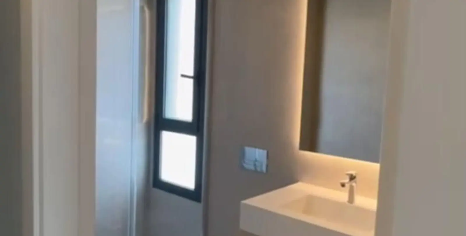 Sale of middle floor apartment in Campo Mijas 12