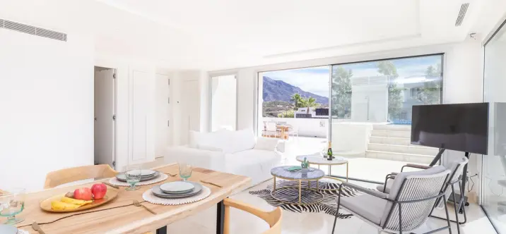 Продажа апартаментов на среднем этаже в Nueva Andalucía 3