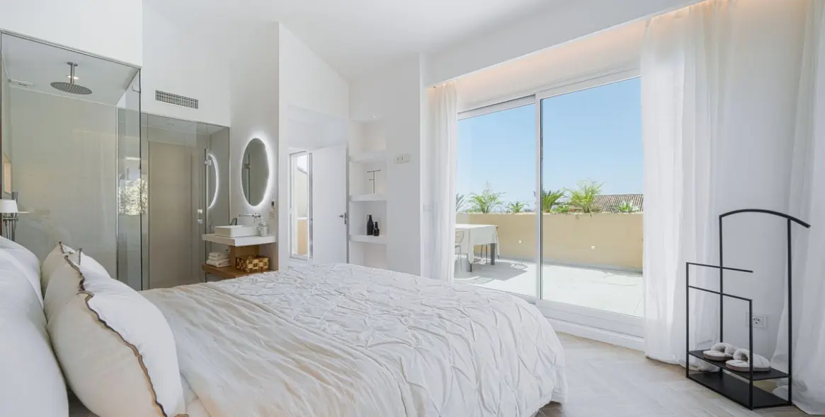 Продажа пентхауса в Bel Air 15