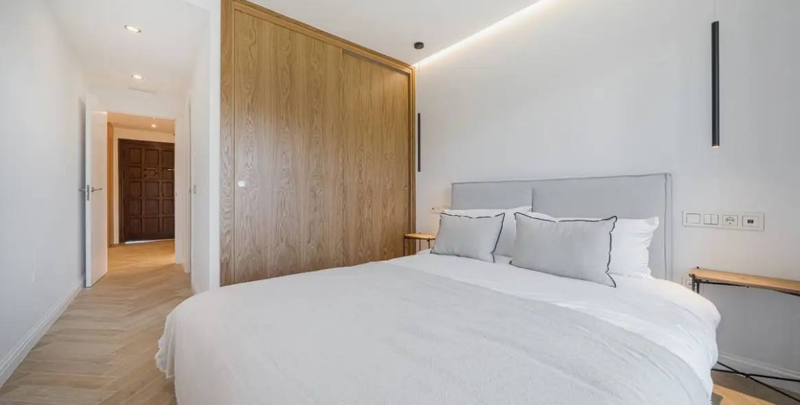 Продажа пентхауса в Bel Air 16