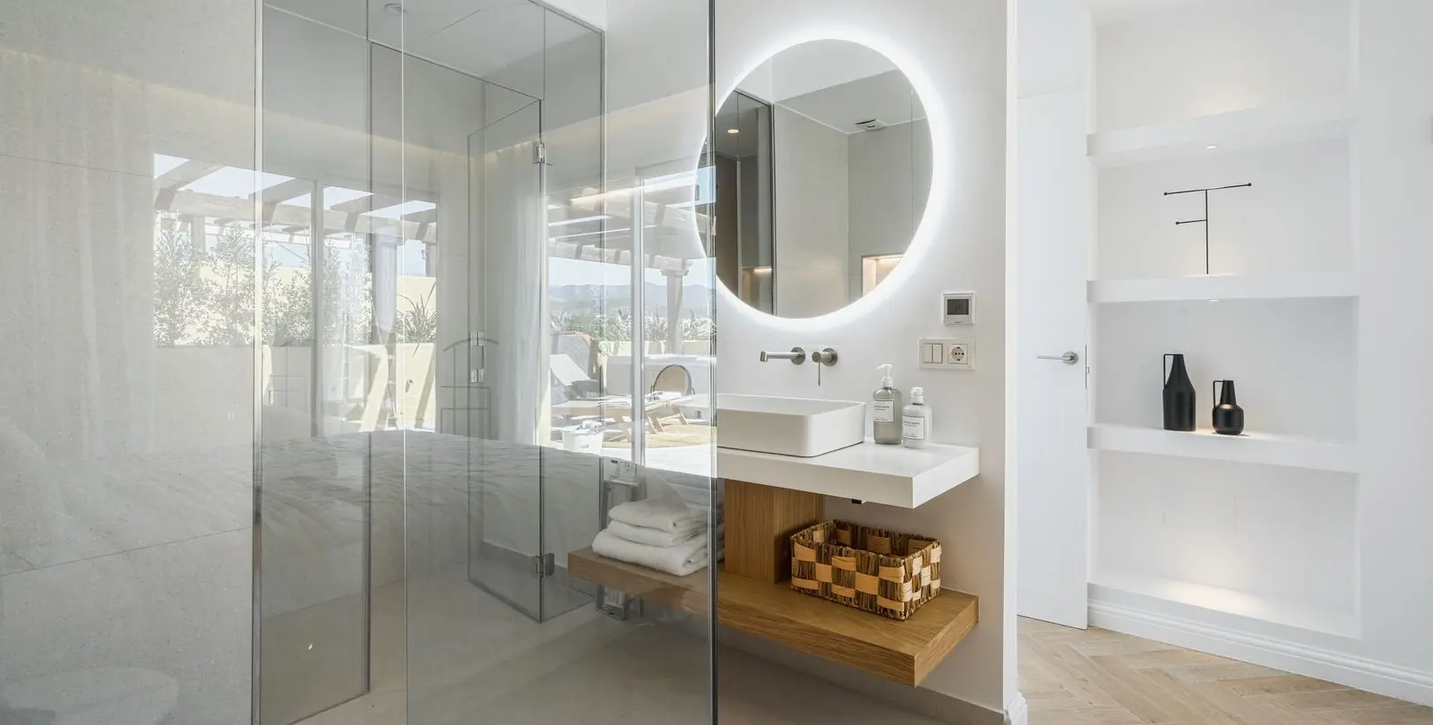 Sale of penthouse in Bel Air 17