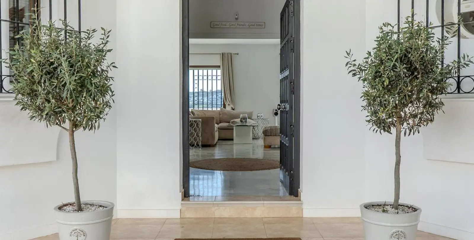 Sale of detached villa in Mijas 9