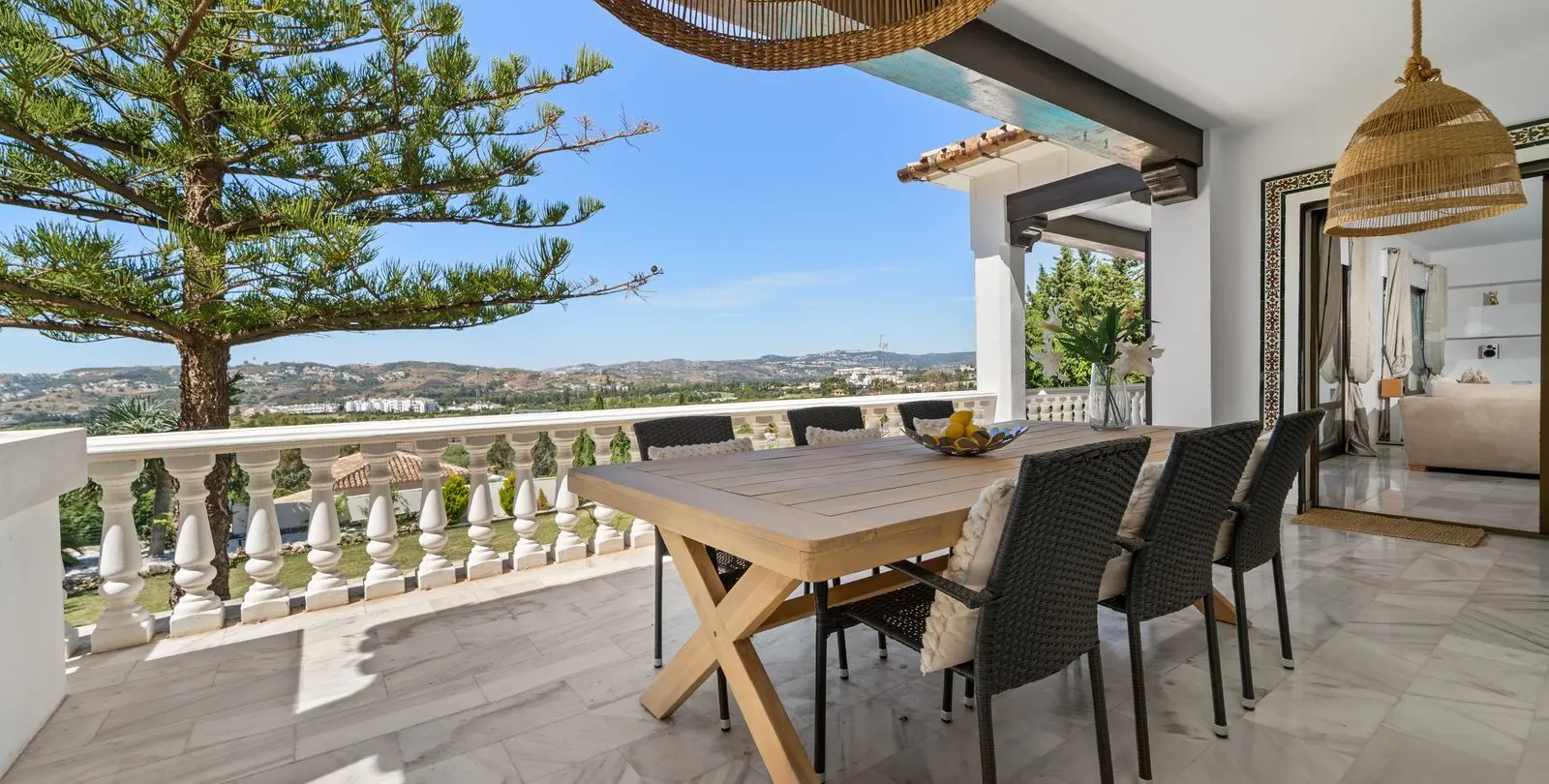 Sale of detached villa in Mijas 18