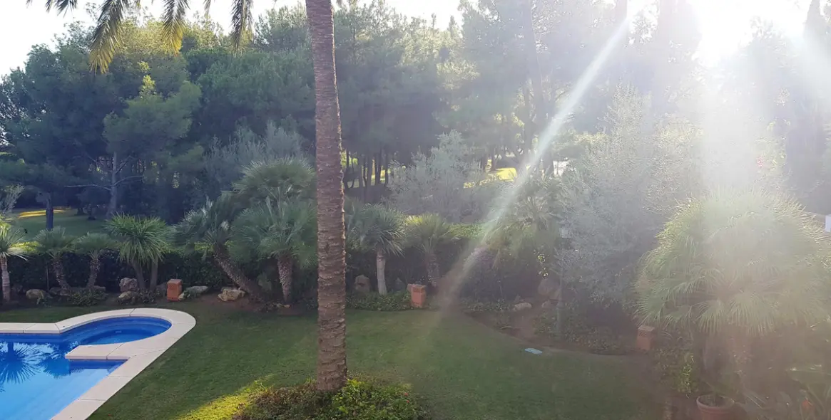 Продажа  отдельно стоящей виллы в Sierra Blanca 36