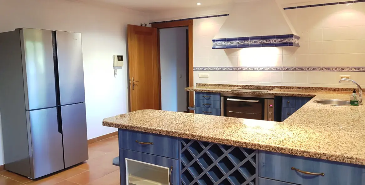 Продажа  отдельно стоящей виллы в Sierra Blanca 39