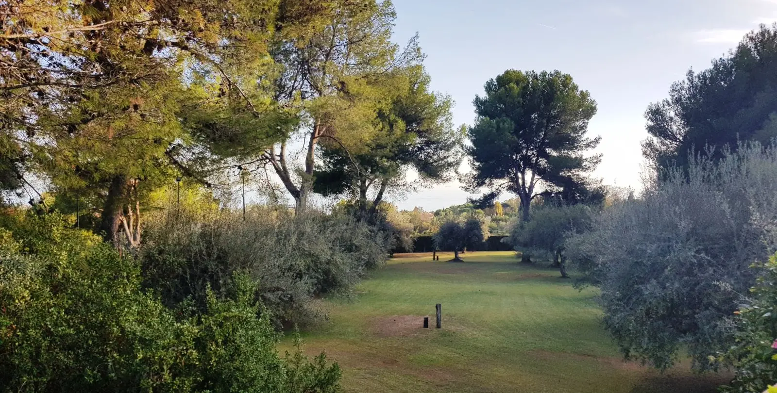 Venta de villa independiente en Sierra Blanca 35
