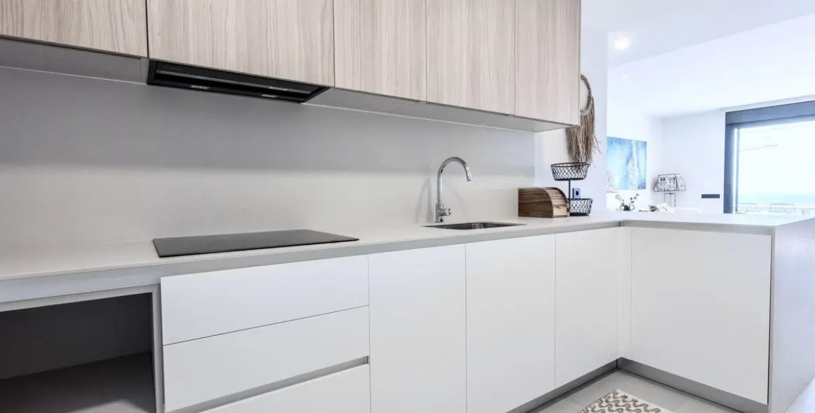 Долгосрочная аренда апартаментов на среднем этаже в Altos de los Monteros 18