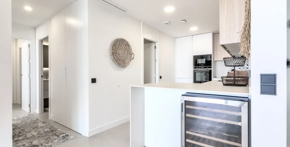 Долгосрочная аренда апартаментов на среднем этаже в Altos de los Monteros 21