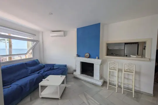 Image 4 thumb